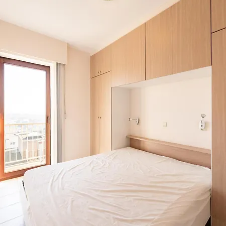 In With Sea Views Lejlighed *